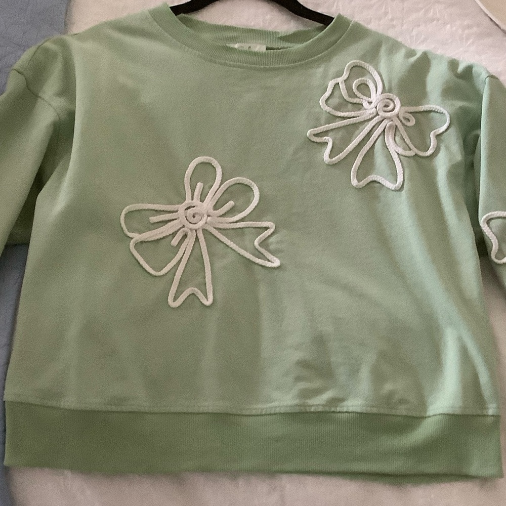 EASEL LA Mint Green Sweatshirt with White Embroidered Bow Accents